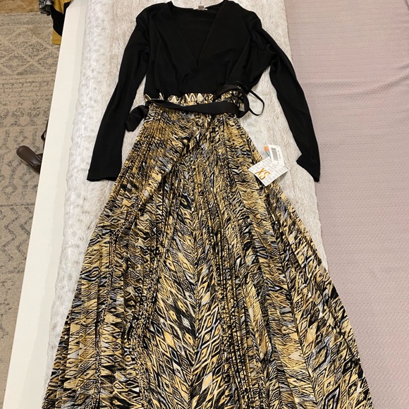 lularoe elegant wrap dress Noelle Faux Wrap Dress – lularoe main image 1